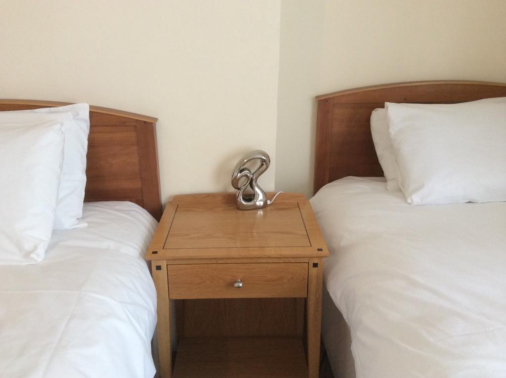 Sterling Lodge Hotel WTA WTA Eastbourne Zimmer foto
